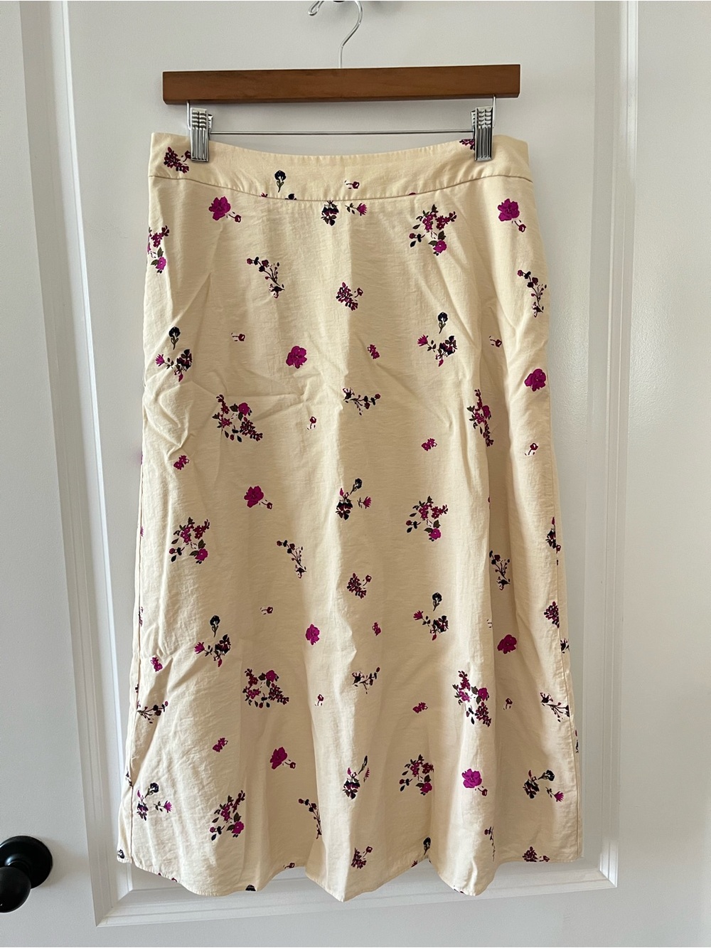 Ann Taylor Cream Midi Skirt with Magenta Floral Print